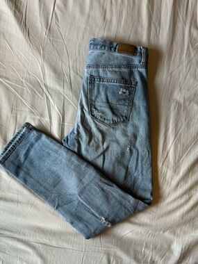 American Eagle Mom Jeans